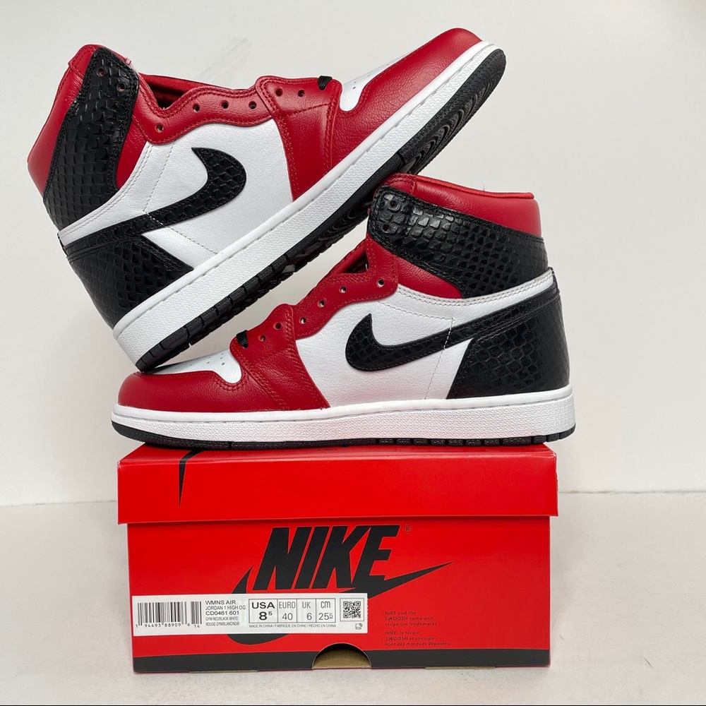 Nike Air Jordan 1 Retro High OG “Satin Snake” NEW - Picture 3 of 4